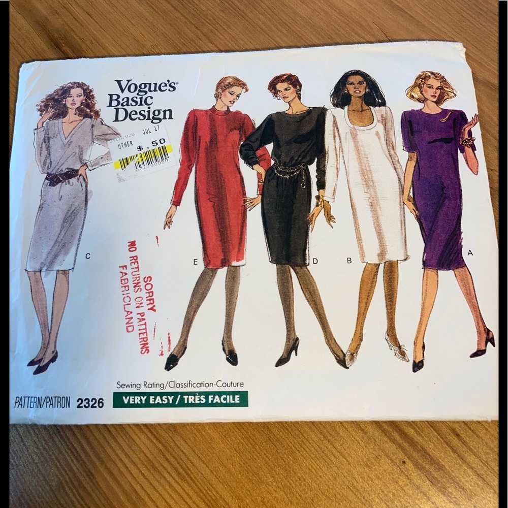 Vogue Sewing Pattern. Basic design new, uncut Size 12-14-16